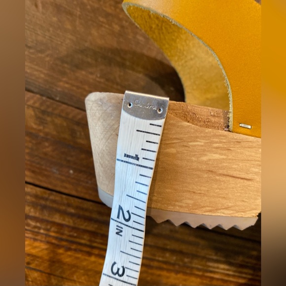 MIA Clogs - Picture 9 of 12